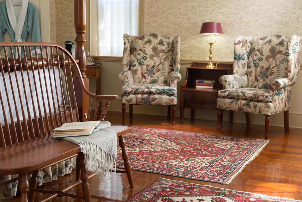 Brampton 1860 Bed & Breakfast Честъртаун Стая снимка